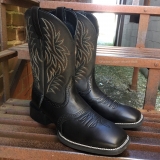 Black square toe cowgirl boots