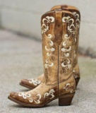 Embroidered Vintage Cowgirl Boots
