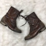 Sudded Toe Combat Boots