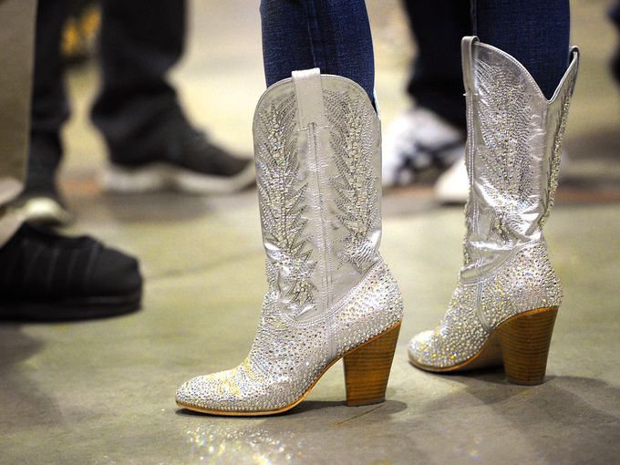 white sparkly cowgirl boots