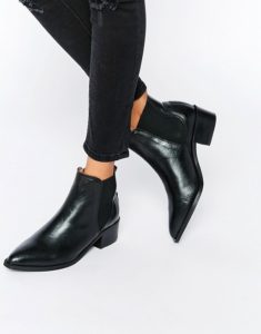 Black Ankle Boots with low heel for womenBlack Ankle Boots with low heel for women