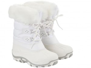 Snow Boots with White Fur