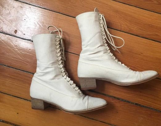 vintage boots lace up