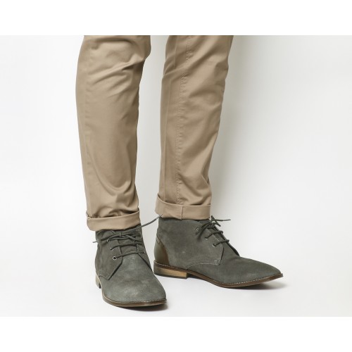 chukka boots grey suede